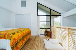 Sealofters 2BR Beachside Retreat