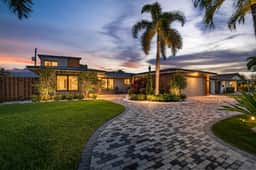 Palm Luxe Retreat