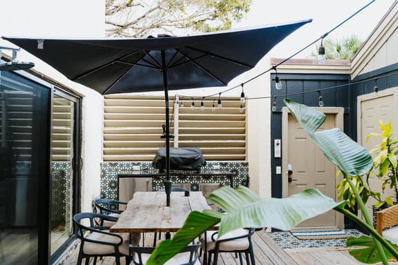 Sealofters 1BR Beachside Retreat